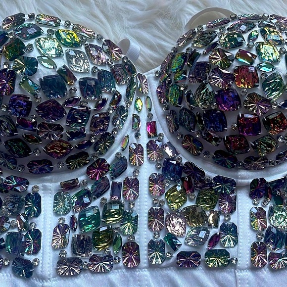 Corset (Bra) - Picture 3 of 5